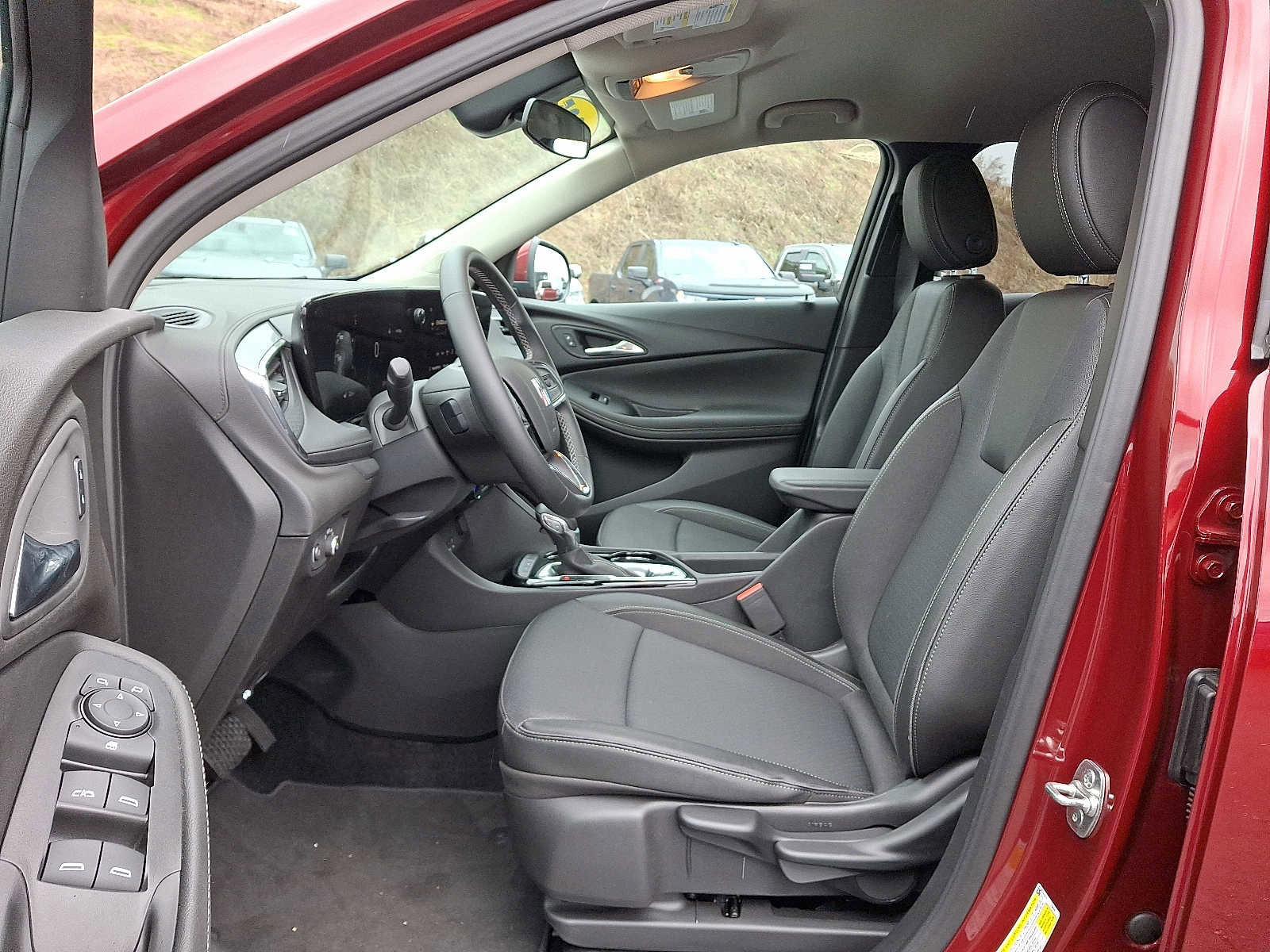 Used 2025 Buick Encore GX Preferred AWD/4WD image 13