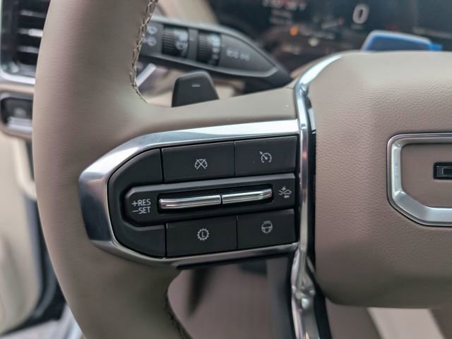 New 2026 GMC Yukon XL Denali w/ Denali Reserve Package image 16