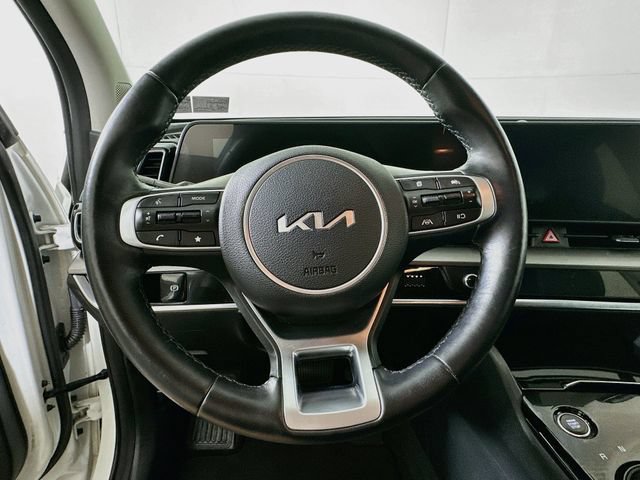 Used 2023 Kia Sportage EX AWD/4WD image 14
