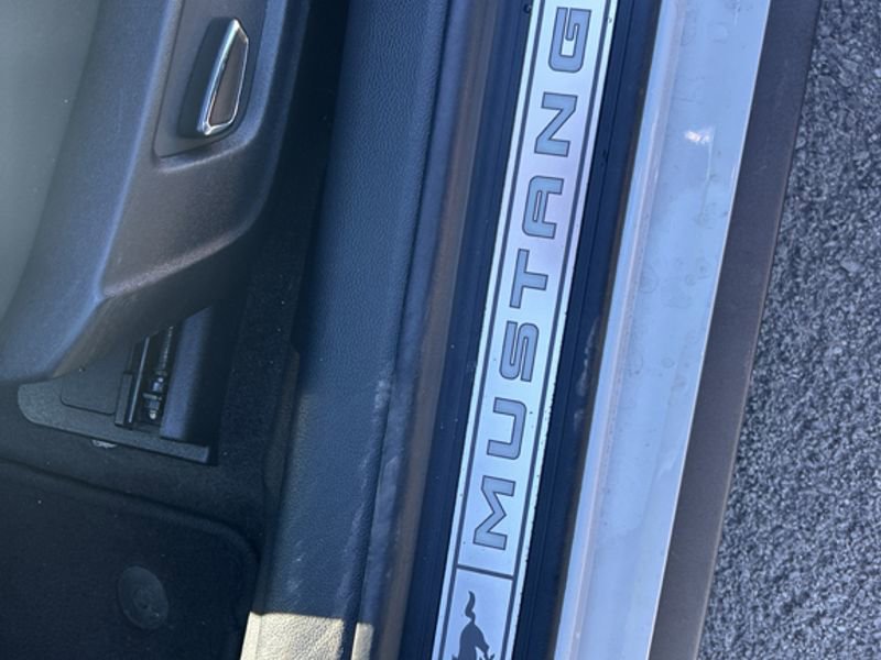 Used 2016 Ford Mustang Premium w/ Ecoboost Performance Package image 17