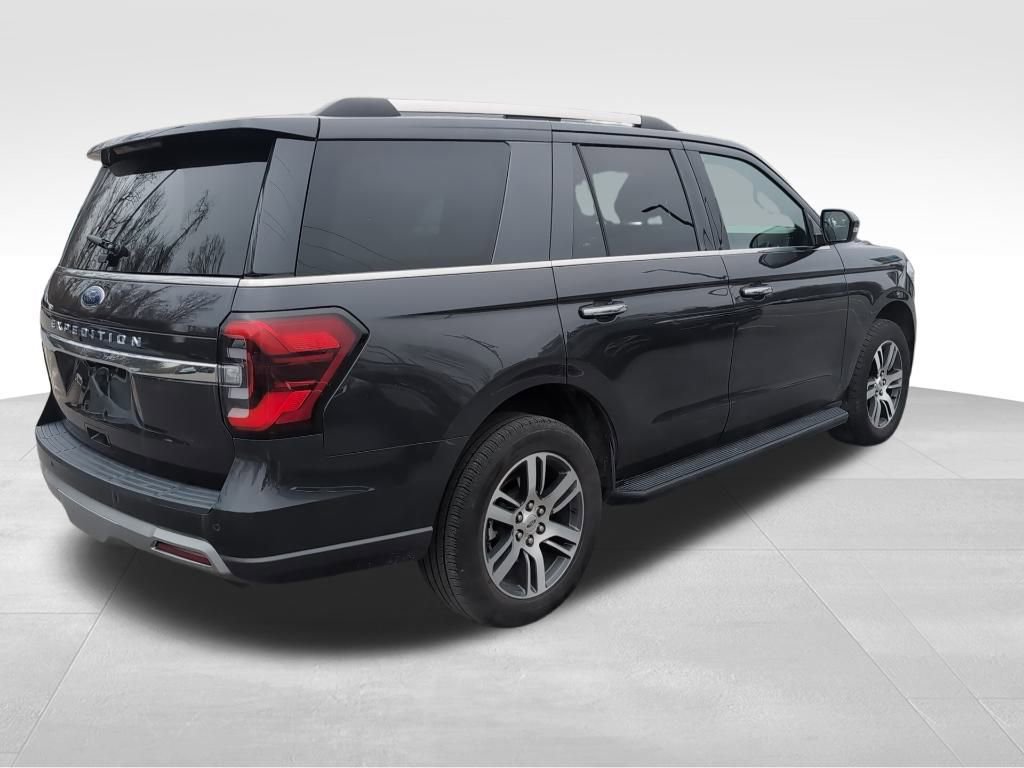 Used 2024 Ford Expedition Limited image 8
