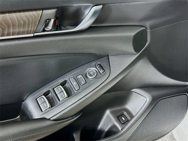 Certified 2021 Honda Accord EX image 23
