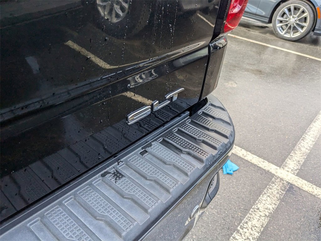 Used 2019 GMC Sierra 1500 SLT w/ SLT Premium Plus Package image 10