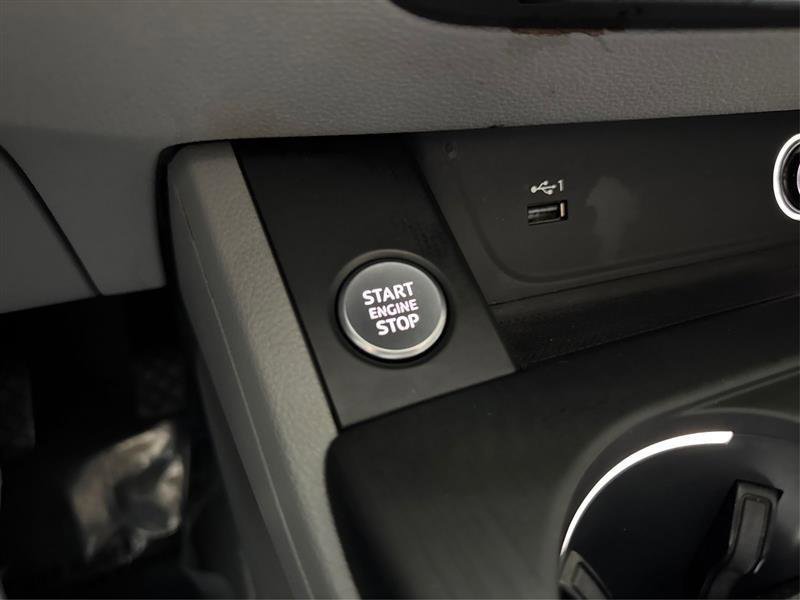 Used 2019 Audi A4 2.0T Premium w/ Convenience Package image 32