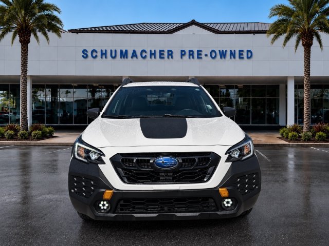 Used 2025 Subaru Outback Wilderness AWD/4WD image 2