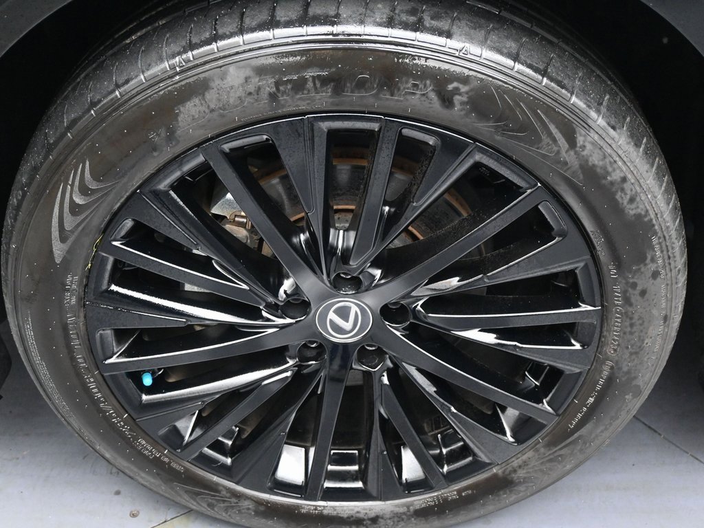 Used 2023 Lexus RZ 450e Premium w/ Accessory Package (2T) image 38