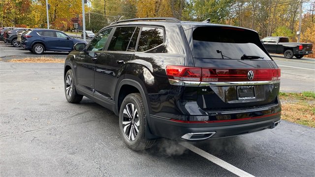 New 2026 Volkswagen Atlas SE image 7