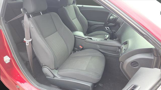 Used 2019 Dodge Challenger SXT RWD image 24