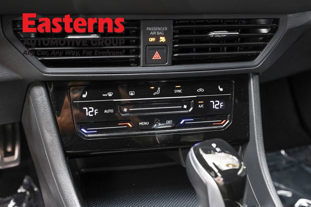 Used 2025 Volkswagen Jetta Sport FWD image 19
