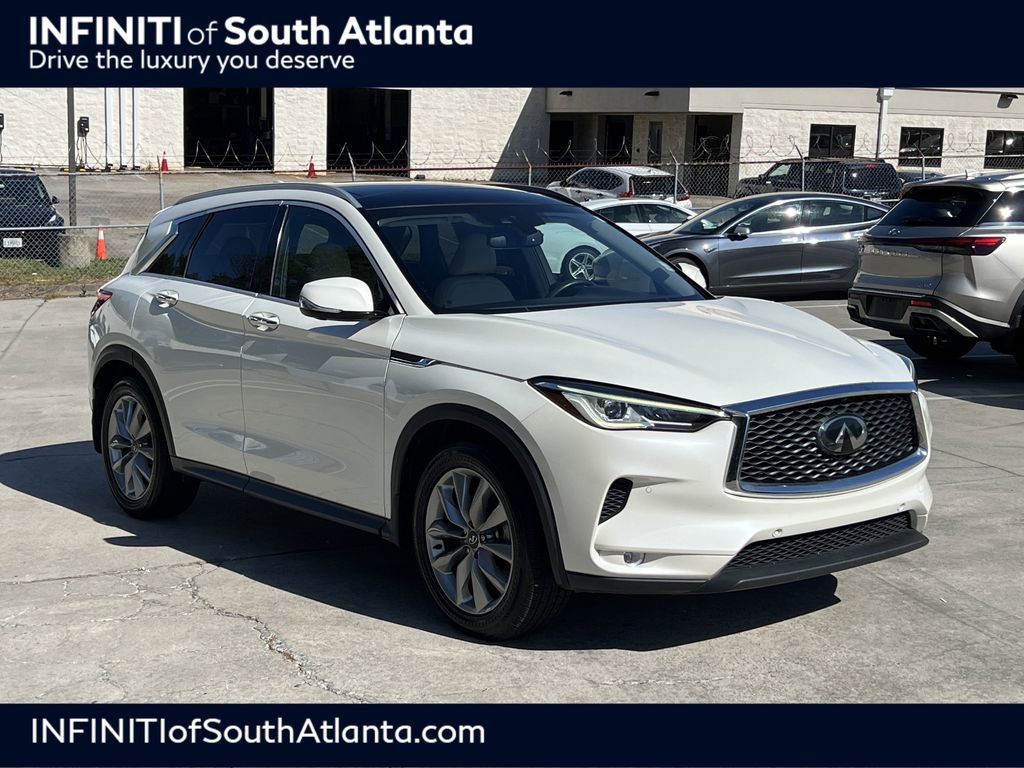 Used 2021 INFINITI QX50 Essential w/ Convenience Package image 1