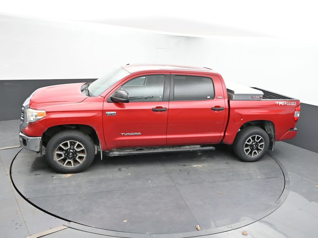 Used 2017 Toyota Tundra SR5 w/ TRD Off Road Package AWD/4WD image 16