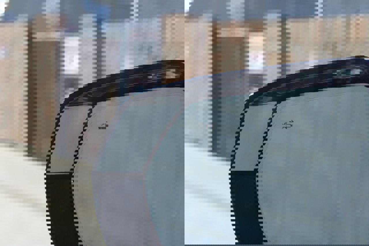 Used 2021 Chevrolet Tahoe Premier w/ Premium Package image 27