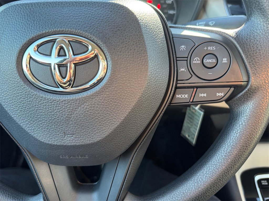 Used 2024 Toyota Corolla LE image 30