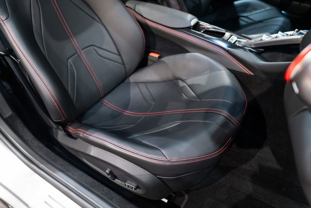 Used 2020 Ferrari 812 Superfast RWD image 52