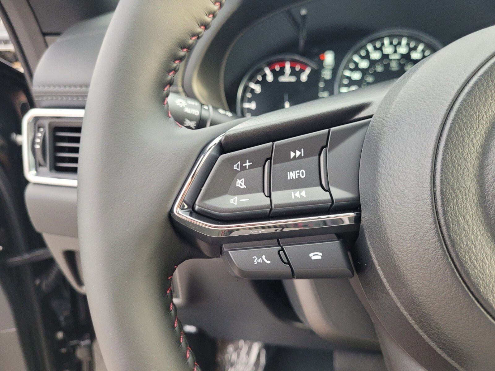 New 2025 MAZDA CX-5 2.5 Turbo image 30