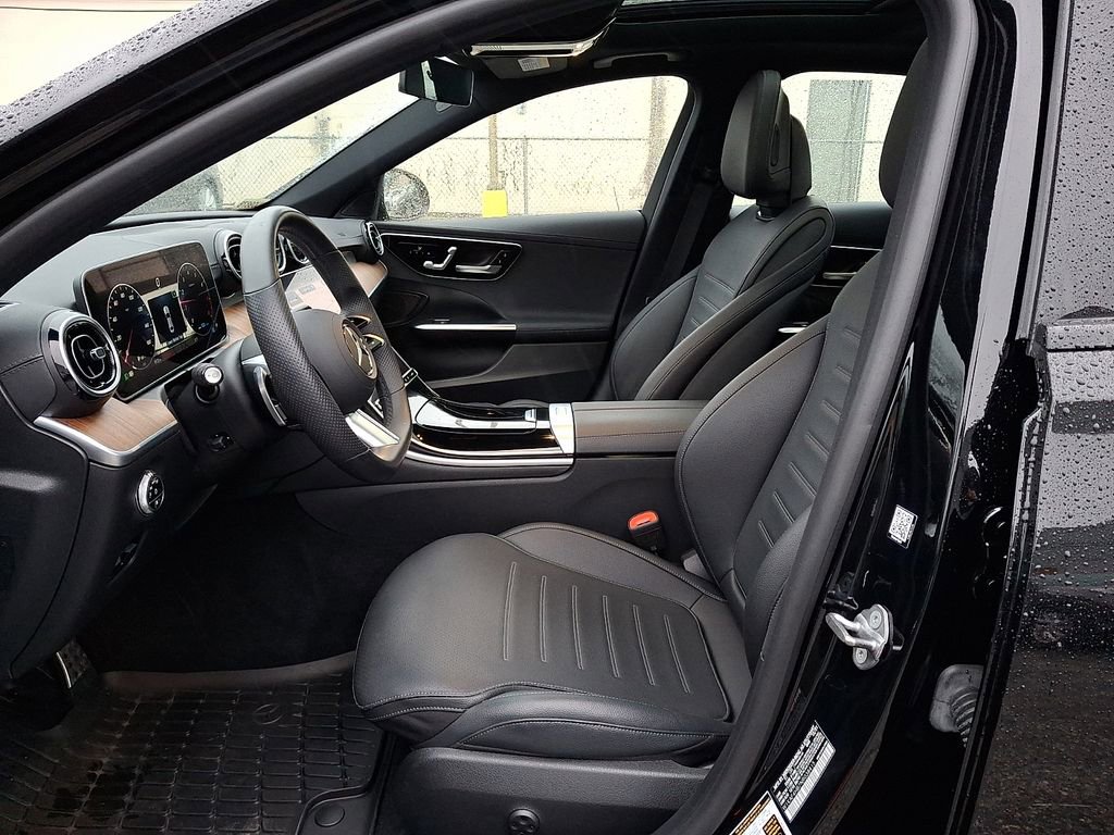 Used 2022 Mercedes-Benz C 300 4MATIC Sedan image 13