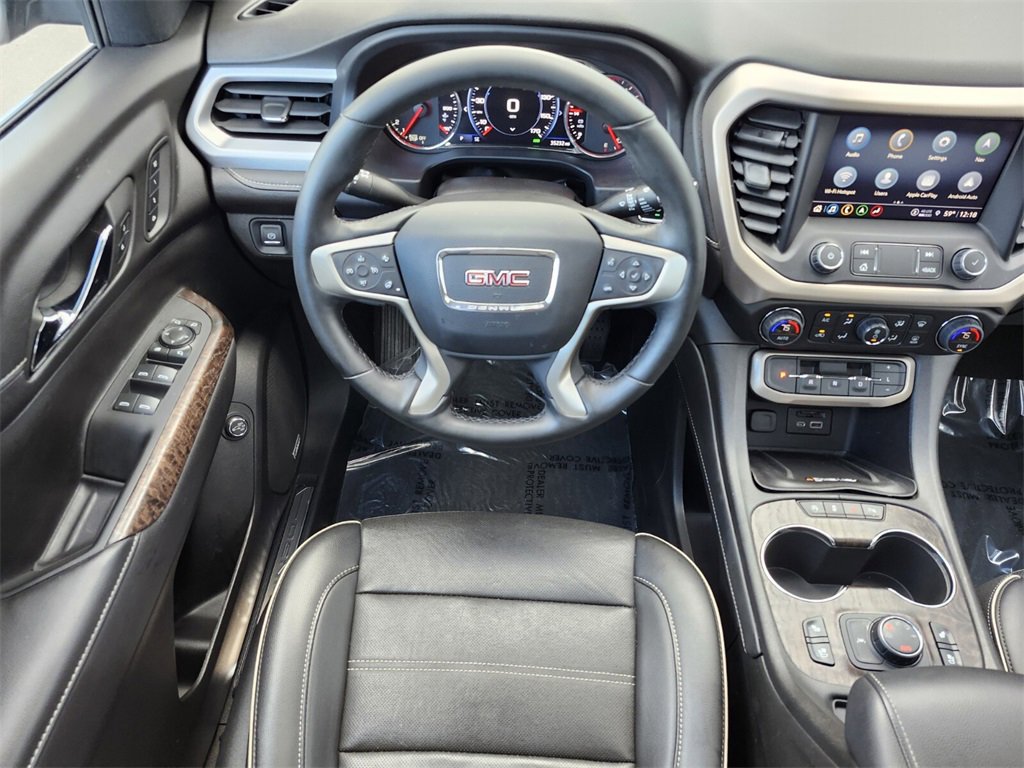 Used 2023 GMC Acadia Denali w/ Denali Ultimate Package image 11