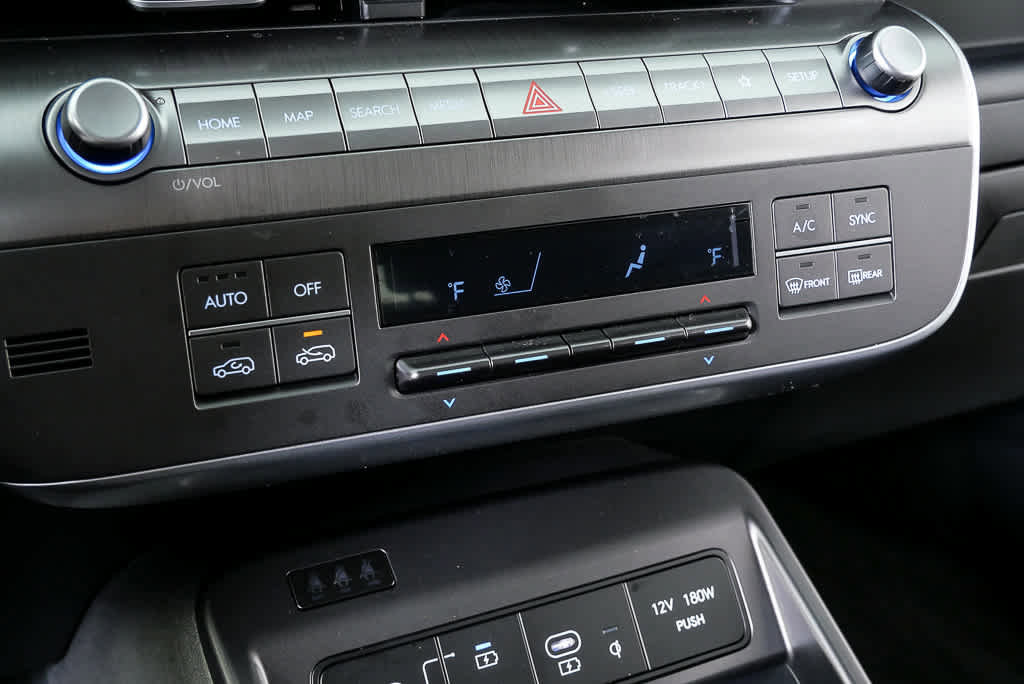 New 2025 Hyundai Kona SEL image 17