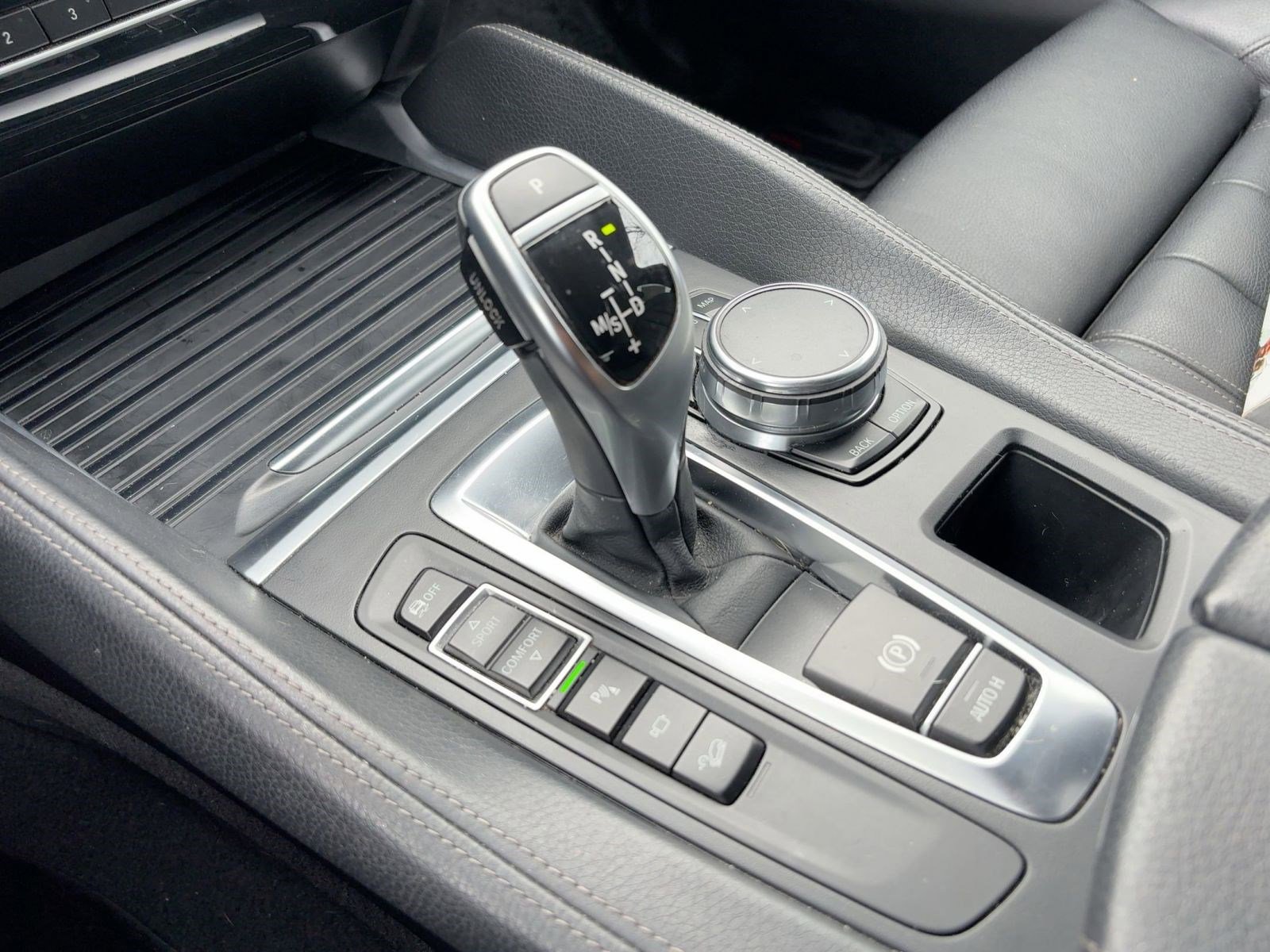 Used 2018 BMW X6 xDrive35i image 17