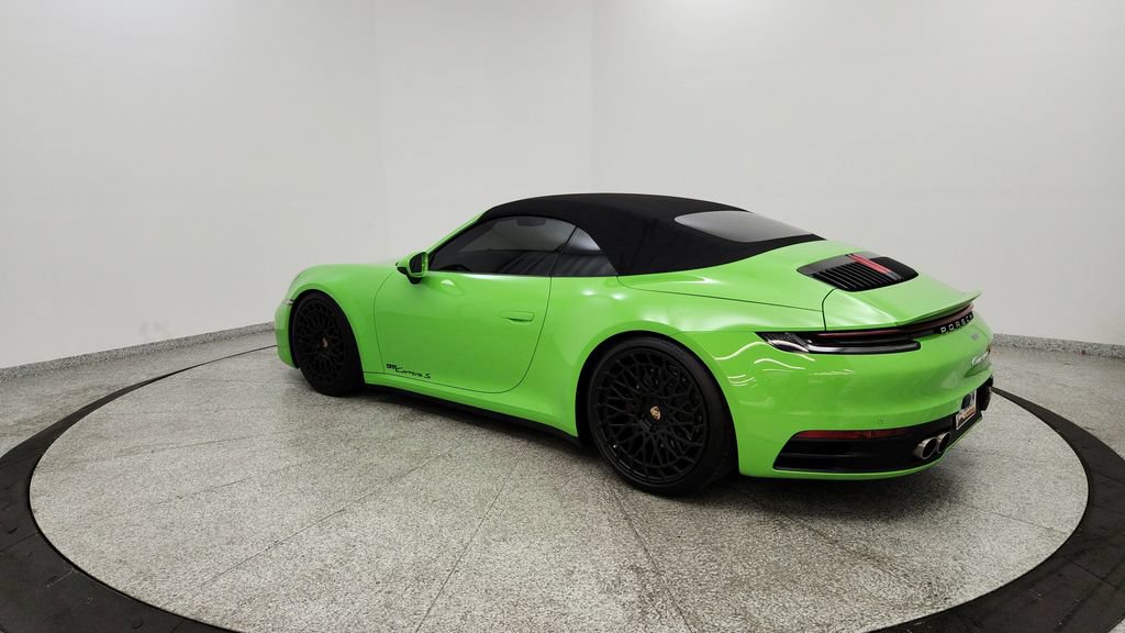 Used 2020 Porsche 911 Carrera S RWD image 3