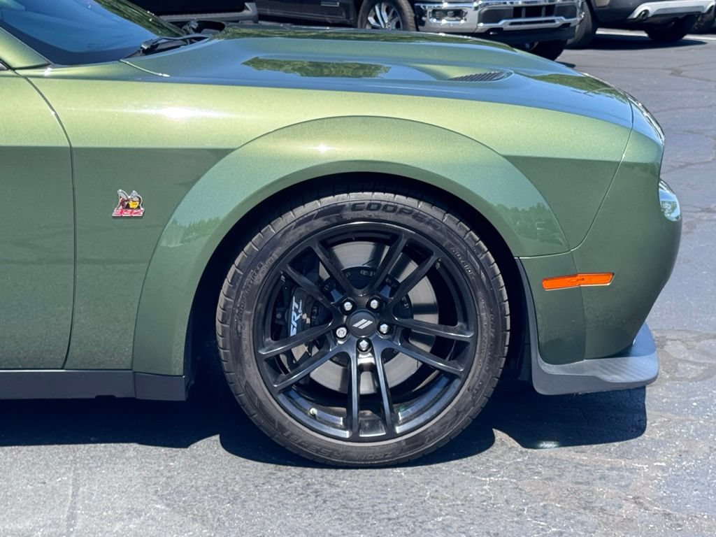 Used 2022 Dodge Challenger R/T Scat Pack RWD image 40