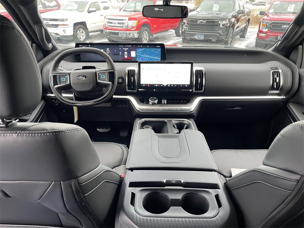New 2025 Ford Expedition Max Platinum w/ Stealth Performance Package image 29