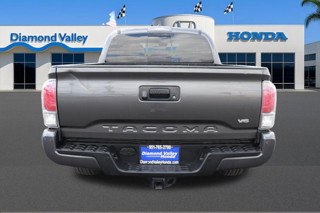 Used 2023 Toyota Tacoma TRD Off-Road w/ Technology Package AWD/4WD image 5