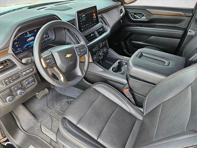 Used 2024 Chevrolet Tahoe High Country w/ Premium Package image 9
