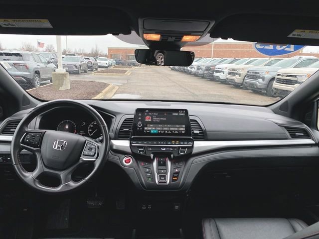 Used 2025 Honda Odyssey Sport-L image 20