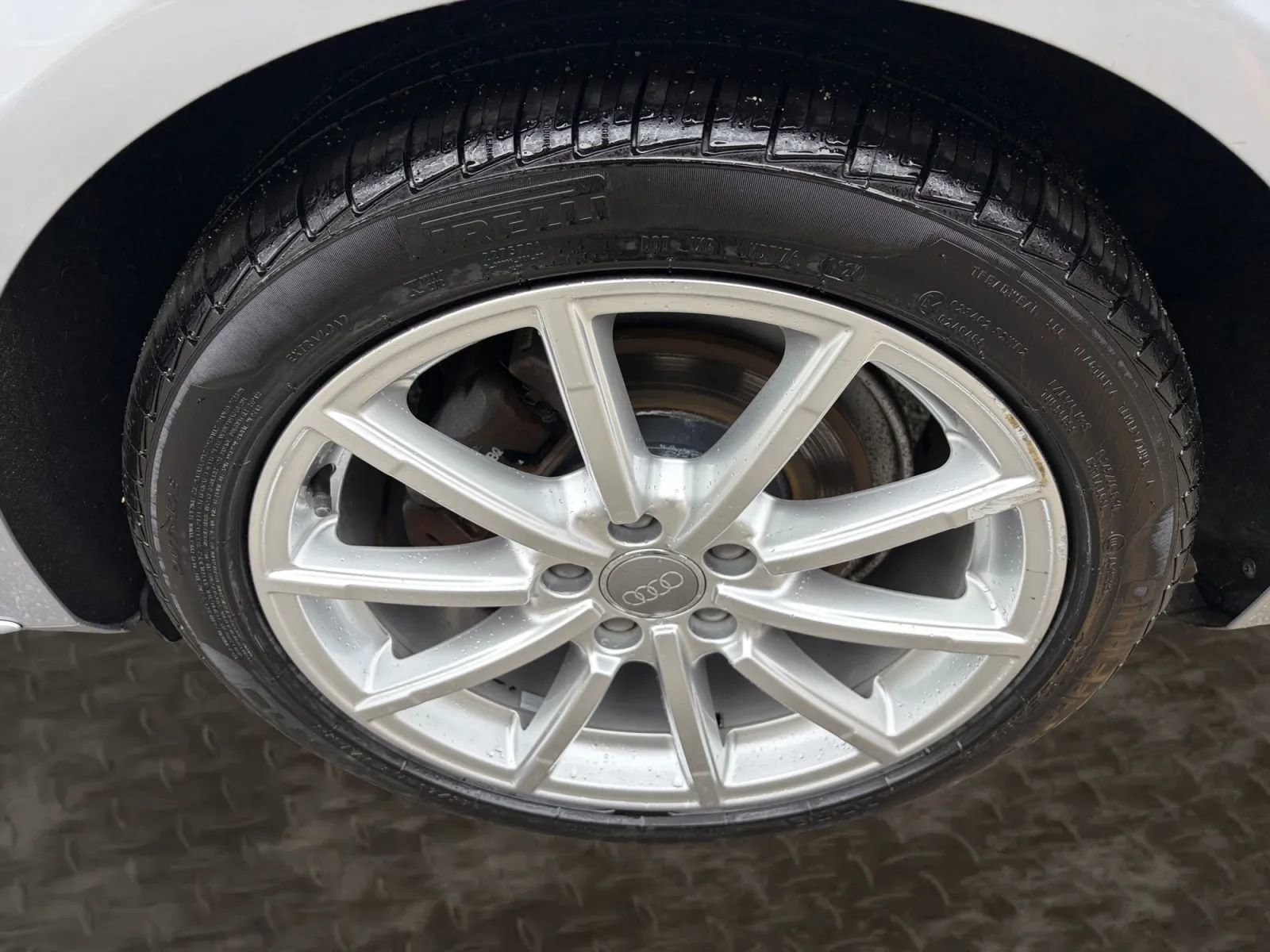 Used 2016 Audi A4 2.0T Premium w/ Convenience Plus Package image 38