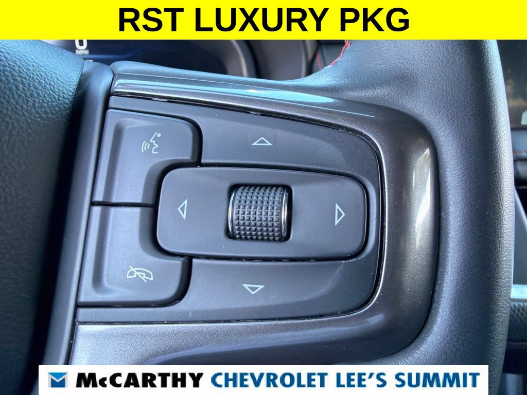 Used 2024 Chevrolet Suburban RST w/ Luxury Package AWD/4WD image 22