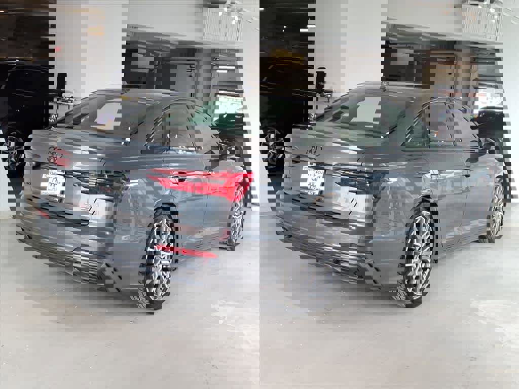 Used 2023 Audi A6 Prestige w/ Prestige Package image 4