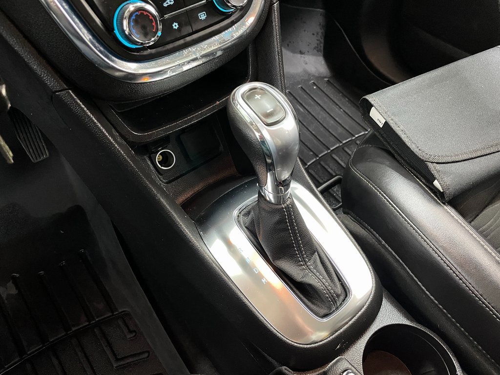 Used 2015 Buick Encore AWD image 28