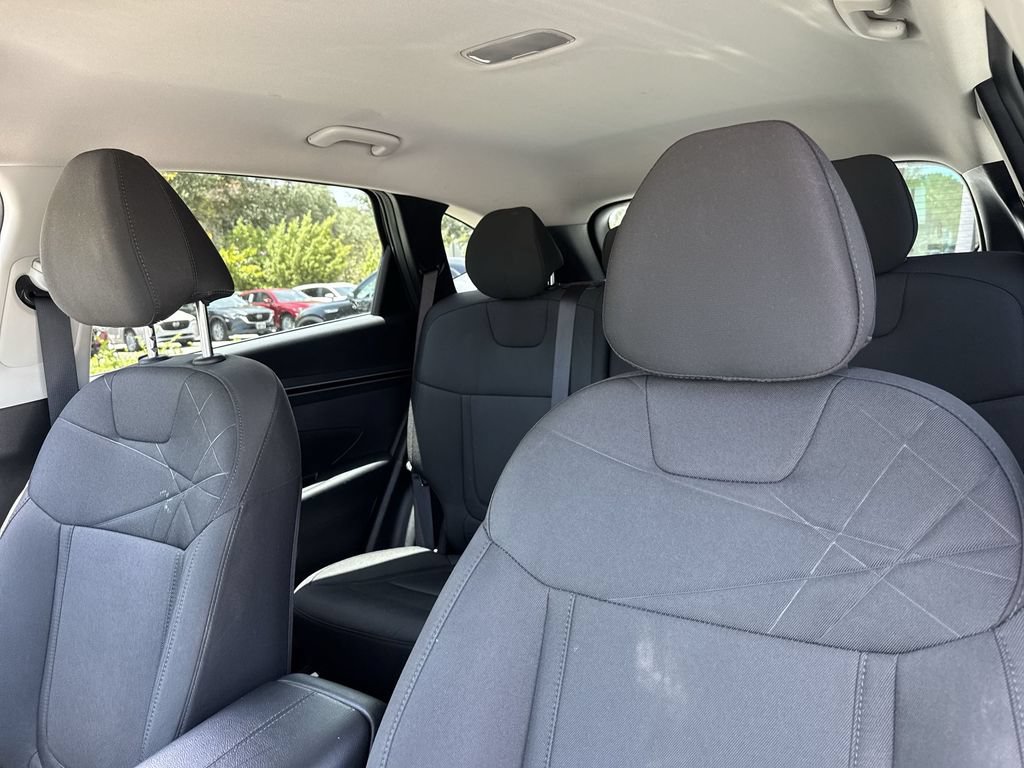 Used 2023 Hyundai Tucson SE FWD image 40