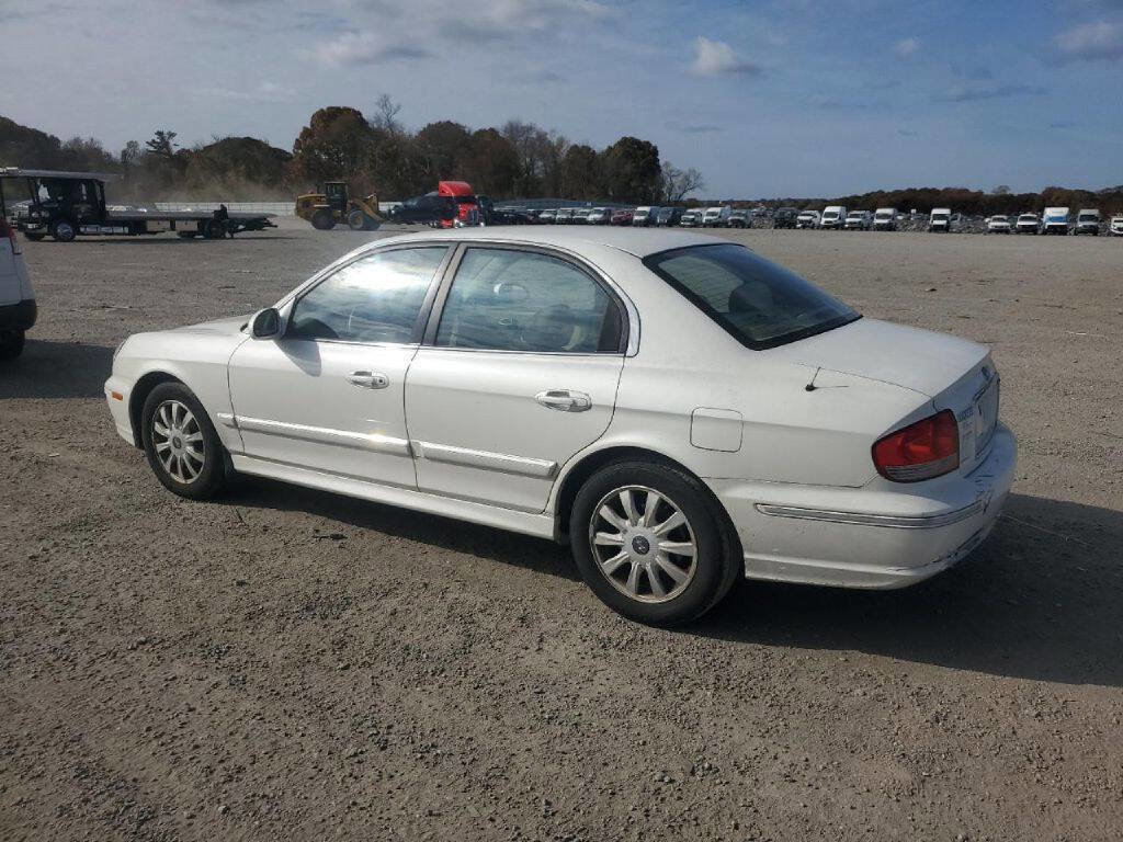 Used 2004 Hyundai Sonata GLS image 4