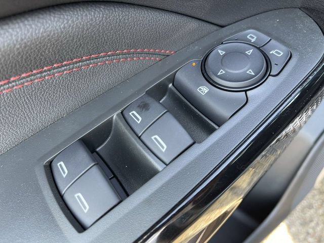 New 2026 Chevrolet Trax RS w/ Sunroof Package FWD image 13