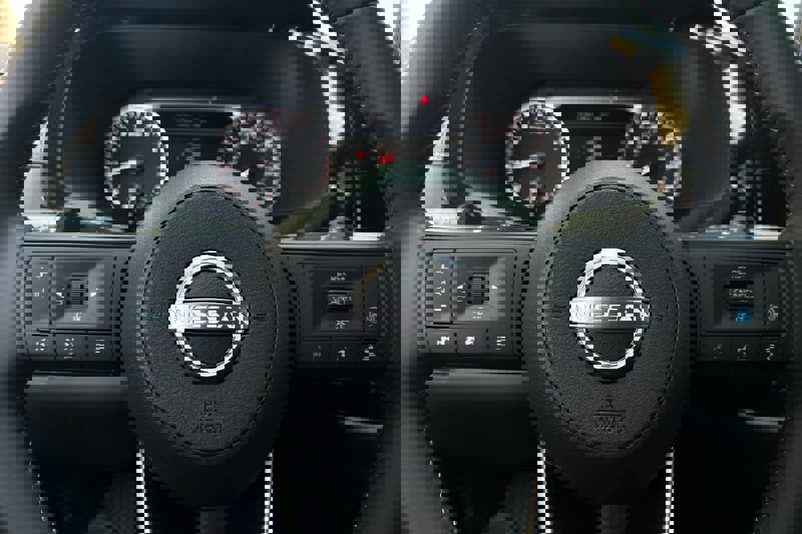 New 2025 Nissan Pathfinder SV image 27