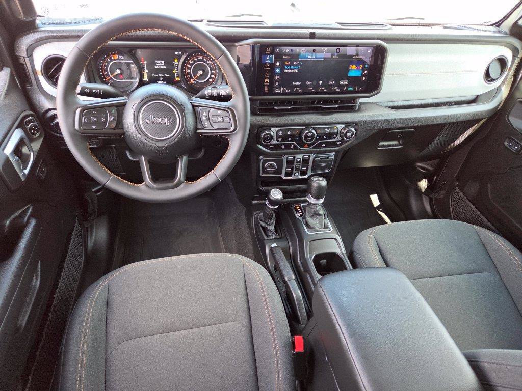 Used 2024 Jeep Wrangler Unlimited Sport AWD/4WD image 20