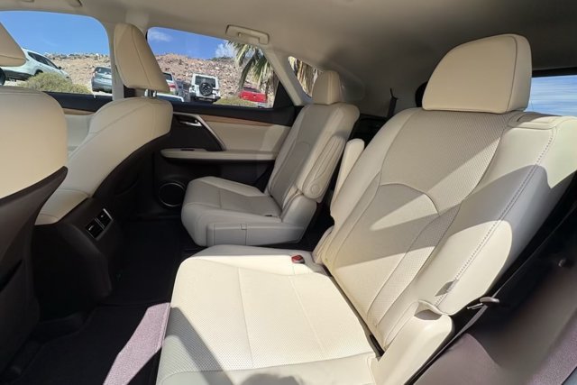 Used 2020 Lexus RX 350L Premium w/ Premium Package AWD/4WD image 10