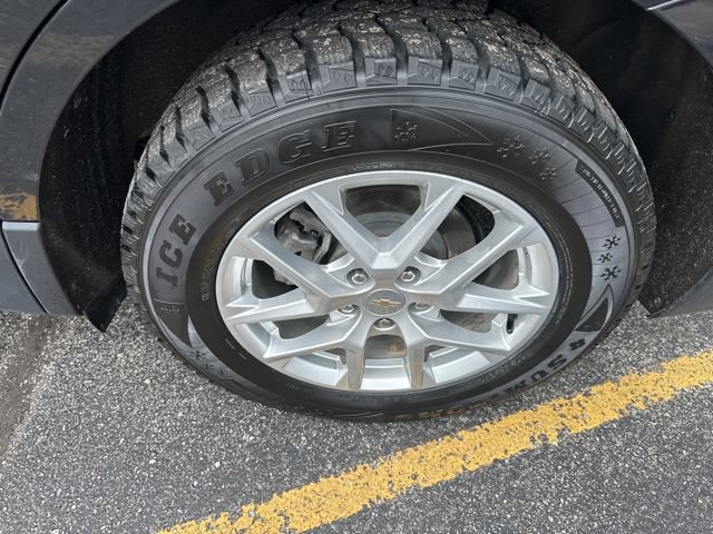 Used 2024 Chevrolet Equinox LT AWD/4WD image 28