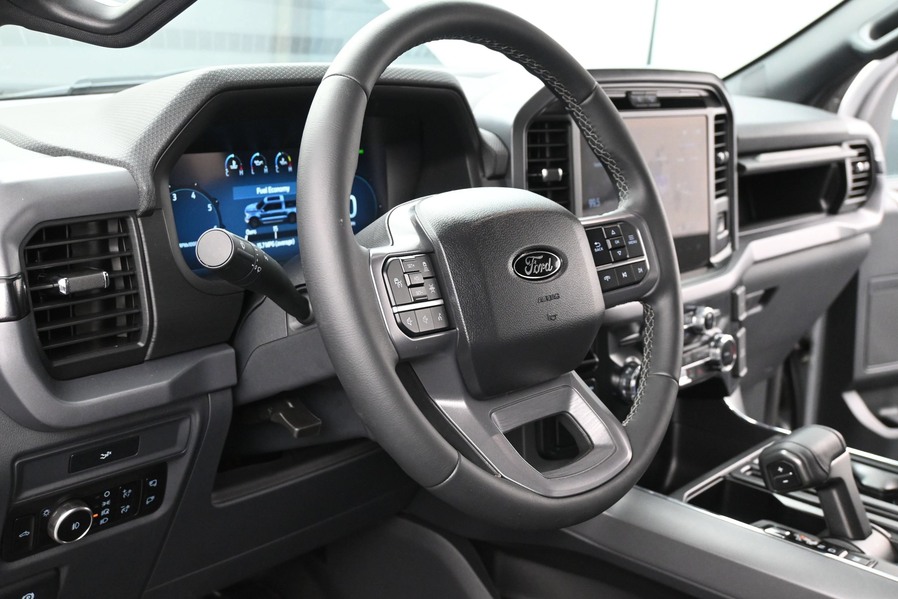 Used 2026 Ford F150 XLT w/ Equipment Group 302A MID AWD/4WD image 12