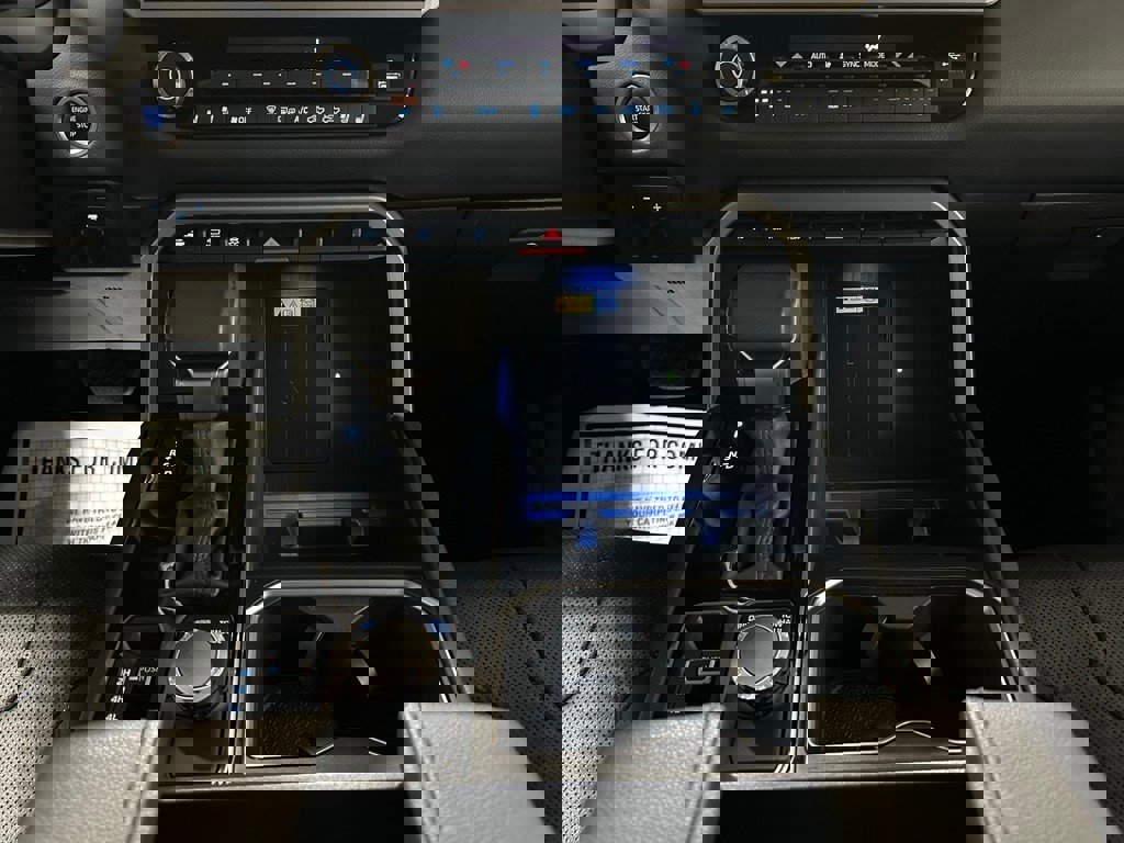 Used 2024 Toyota Tundra Limited image 37