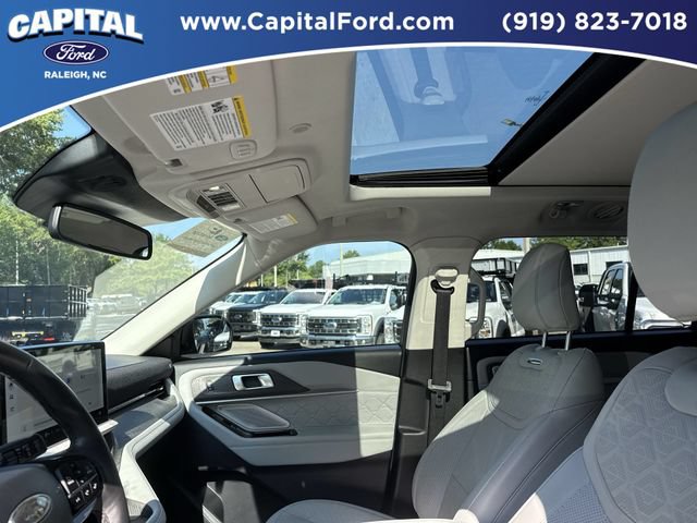 Certified 2025 Ford Explorer Platinum w/ Ultimate Package AWD/4WD image 22