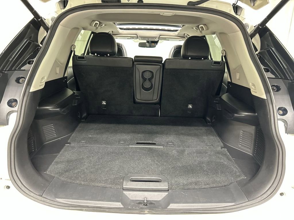 Used 2017 Nissan Rogue SL w/ SL Premium Package AWD/4WD image 23