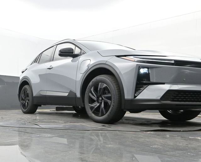 New 2026 Toyota C-HR AWD/4WD image 23