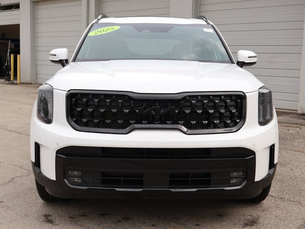 Used 2025 Kia Telluride SX X-Line AWD/4WD image 3