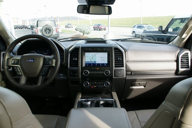Used 2020 Ford Expedition XLT w/ Equipment Group 202A image 28