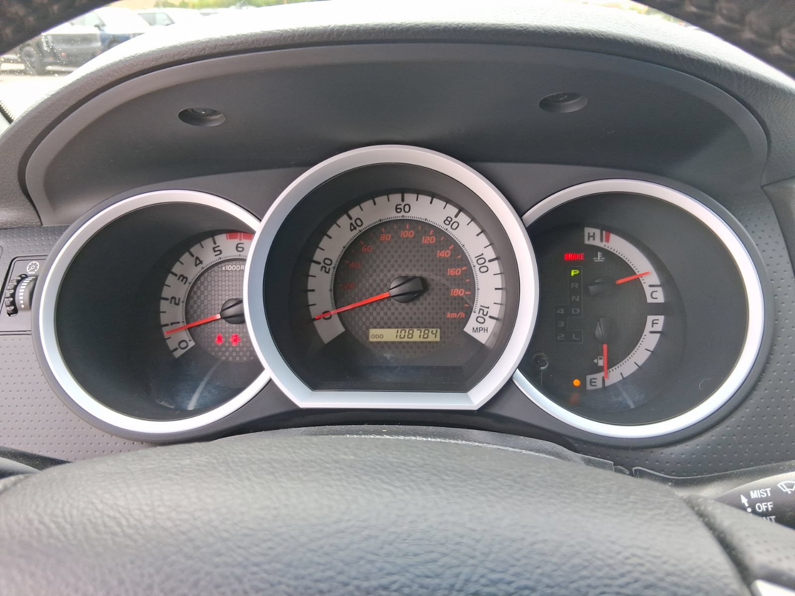 Used 2015 Toyota Tacoma PreRunner w/ TRD Off-Road Package RWD image 24