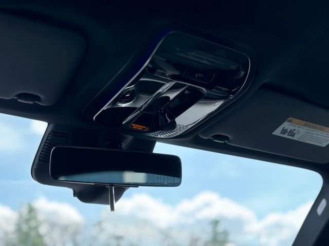 Used 2026 Mercedes-Benz GLC 300 4MATIC image 37