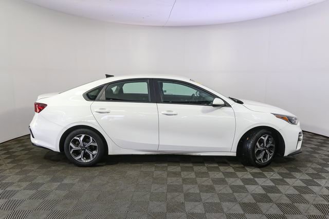Used 2020 Kia Forte LXS image 12